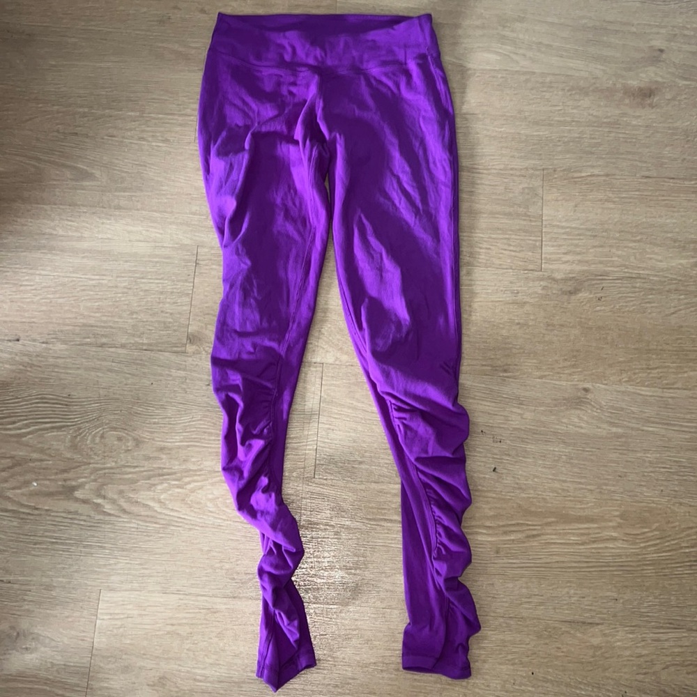 Ivivva purple ruched leggings